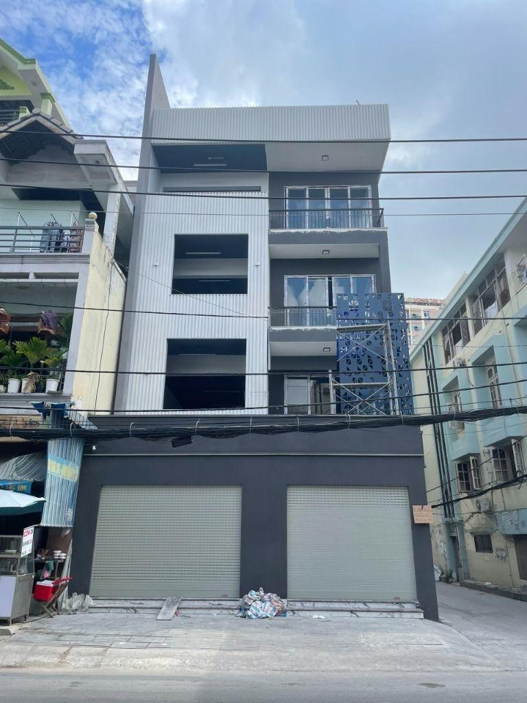 Cho Thuê Tòa Nhà 83 D5, Bình Thạnh – DT 8x22m, 4 Tầng + Sân Thượng, Thang Máy