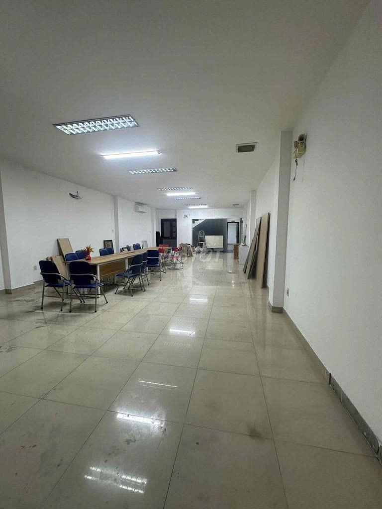 Cho Thuê Tòa Nhà 104A Nguyễn Văn Tố, Phường Tân Thành, Quận Tân Phú – Hầm, Trệt, 3 Lầu