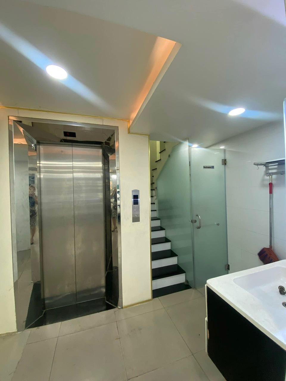 Cho Thuê Tòa Nhà 222 Lý Thái Tổ, Quận 3 – 7 Lầu, Thang Máy, Full Nội Thất