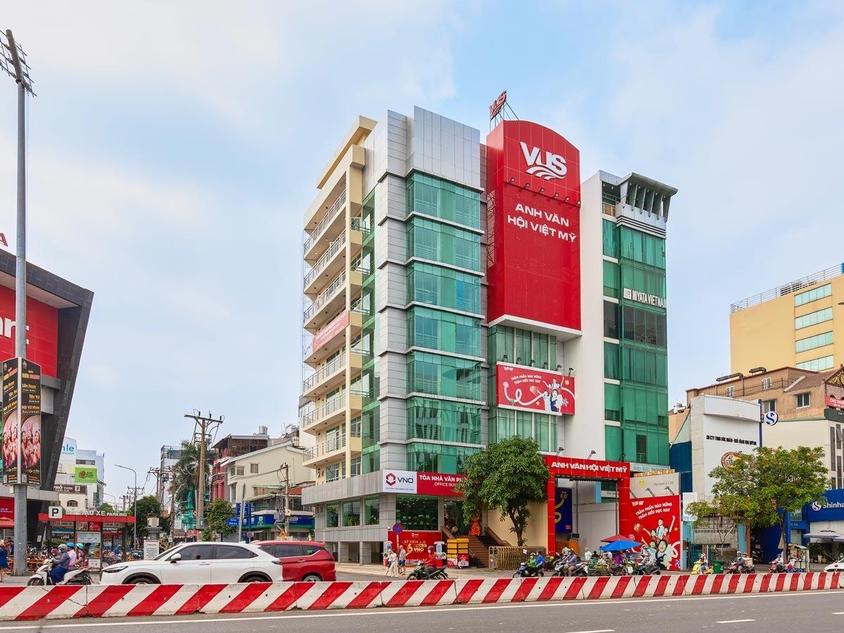 Cho thuê tòa nhà 105 Cộng Hòa, Tân Bình – 2.254m², 8 tầng, 2 thang máy