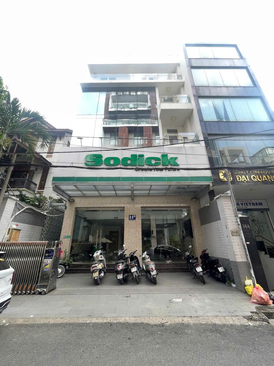 Cho thuê tòa nhà Sông Đà Tân Bình – 3 lầu, thang máy, 200m²