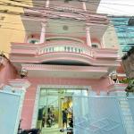 Cho thuê nhà Cách Mạng Tháng 8 Quận 1 – 6 lầu, 7 phòng