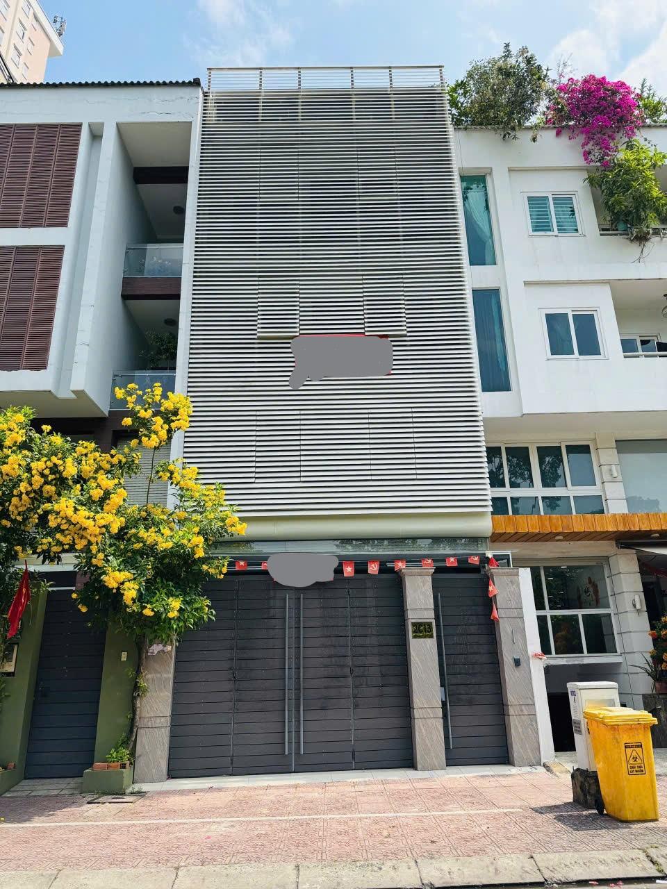 Cho thuê tòa nhà Trường Sa, Bình Thạnh – 1 hầm 3 lầu, thang máy