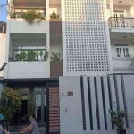 Cho thuê nhà Nguyễn Văn Đậu, Bình Thạnh – 8x17m, 3 lầu, 7 phòng, có thang máy