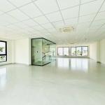 Cho thuê tòa nhà Đặng Tất, Quận 1 – DTSD 920m², hầm + 4 lầu
