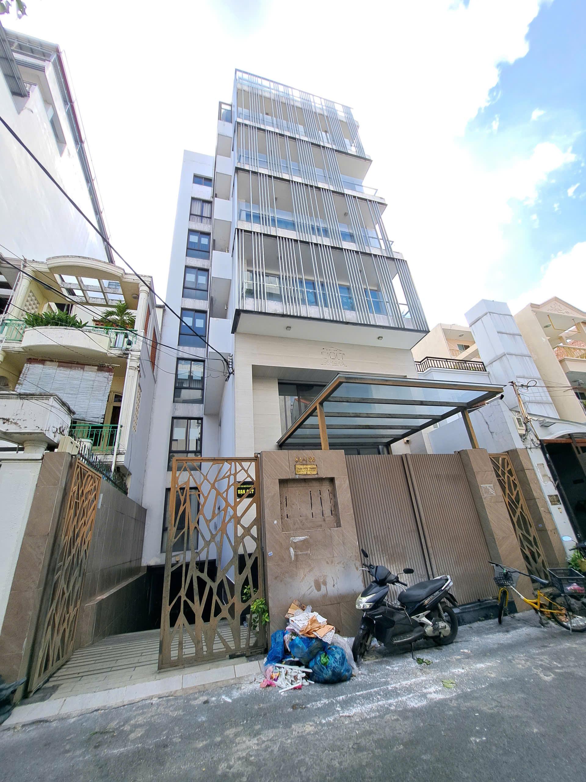 Cho thuê tòa nhà Trần Hữu Trang Phú Nhuận – hầm 6 lầu