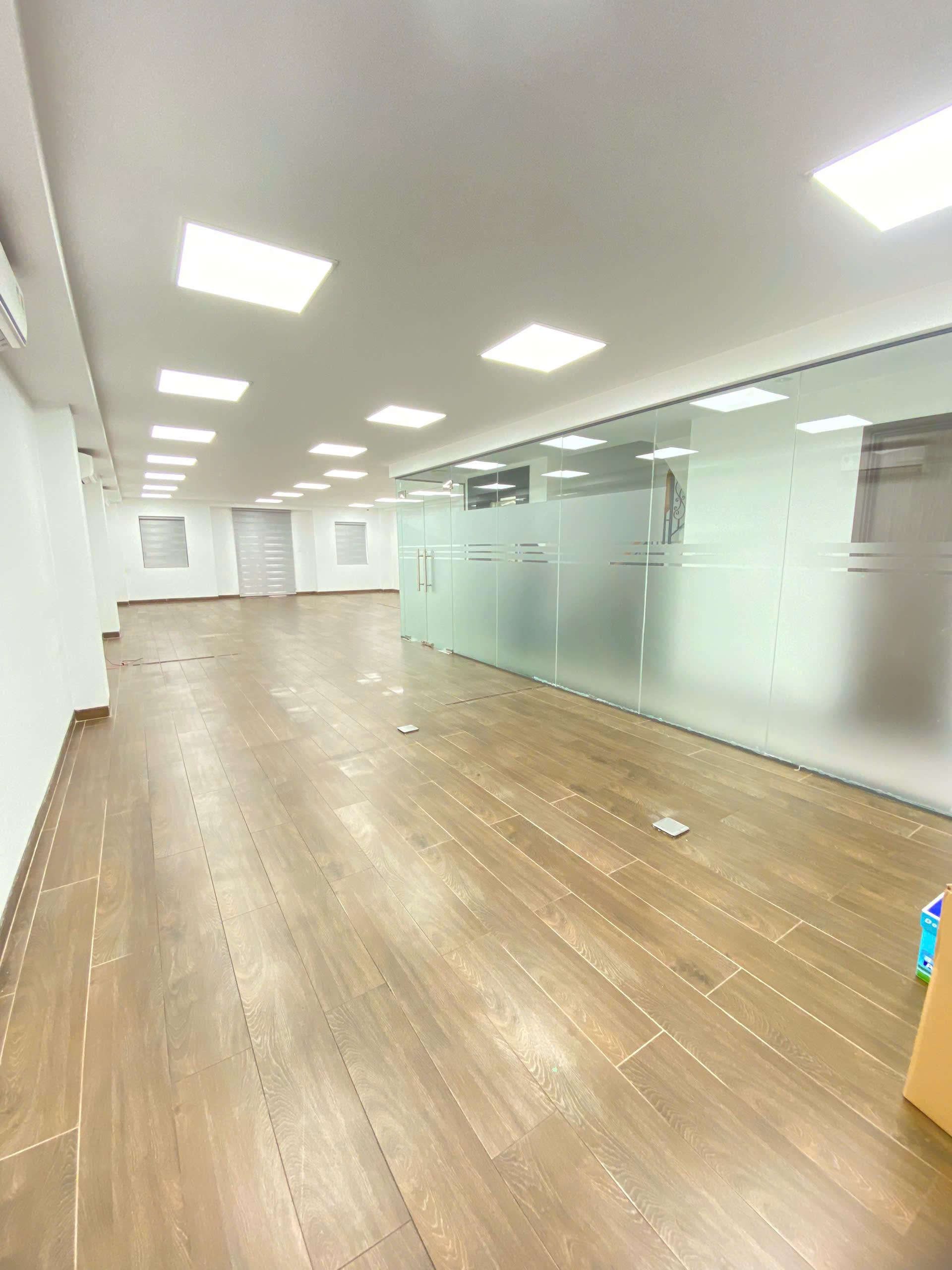 Cho Thuê Tòa Nhà 3/17B Nguyễn Thái Sơn, Gò Vấp – 7.5x25m, 5 Tầng Có Thang Máy