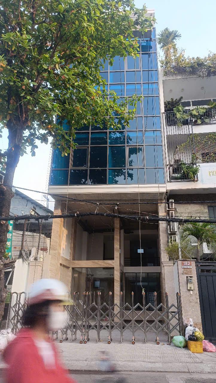 Cho Thuê Nhà 184 Bùi Đình Túy Bình Thạnh – 6.3x25m, Hầm + 5 Lầu, Thang Máy